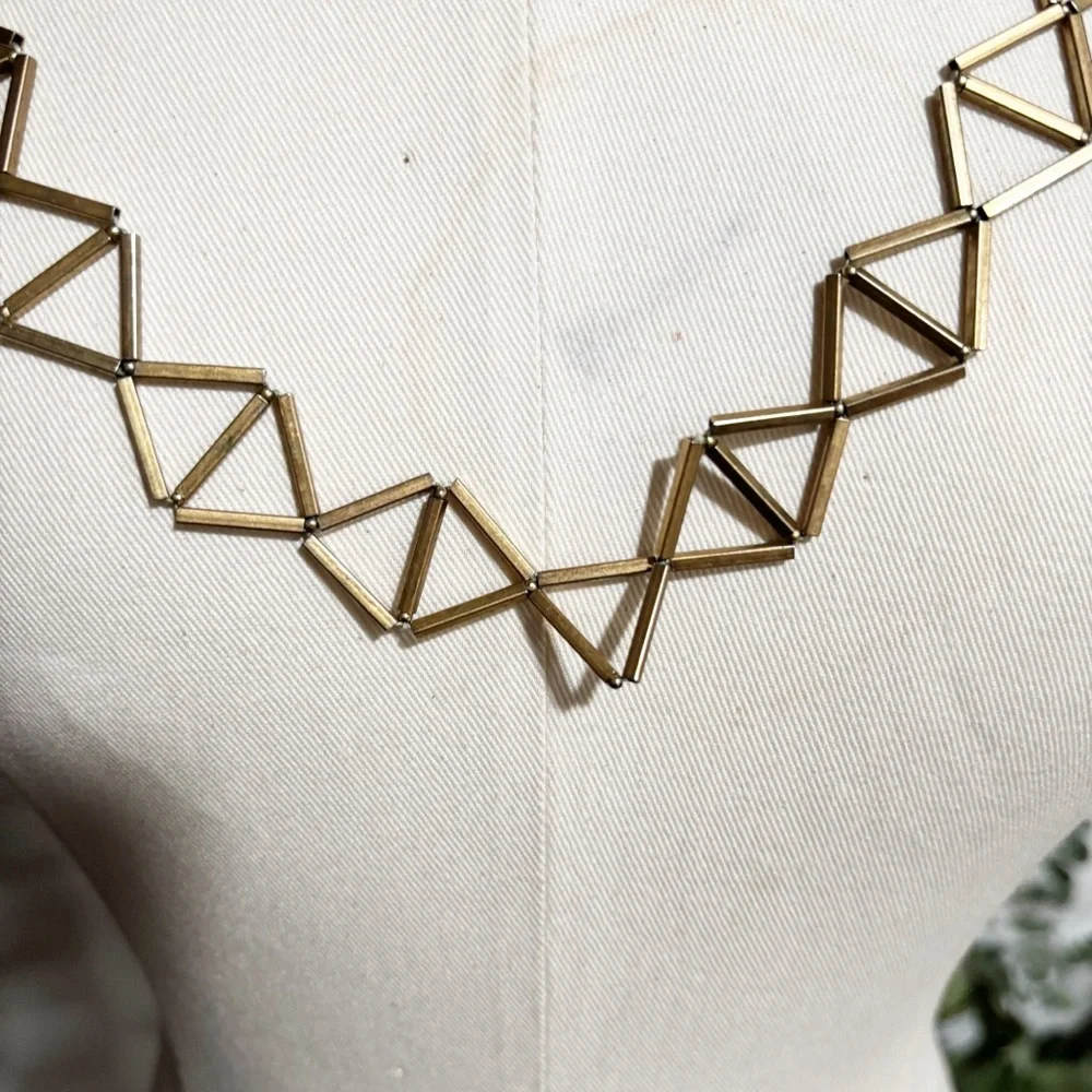 Madewell Geometric‎ Triangle Long Necklace Gold Tone Jewelry - Picture 2 of 7
